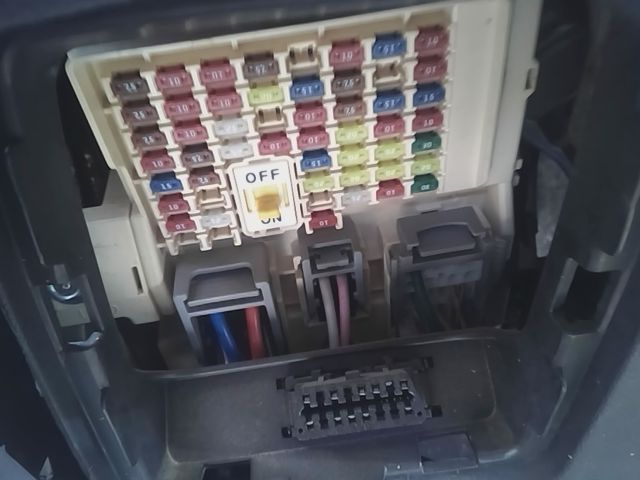 2017 KIA Sportage Cabin Interior Fuse Box Relay Panel