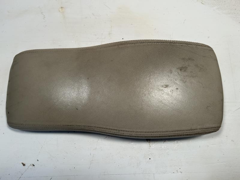 2000 thru 2005 Cadillac Deville, Cadillac Seville Console Front roof without sunroof