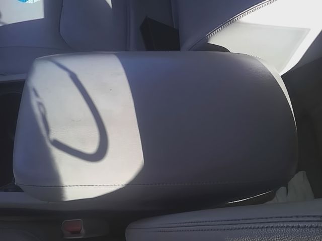 2013 2014 Nissan Murano Console Front roof 4 Dr without sunroof
