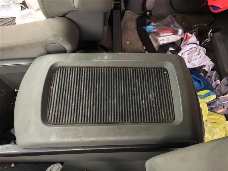 2006 2007 Nissan Titan, Nissan Armada Console Front floor