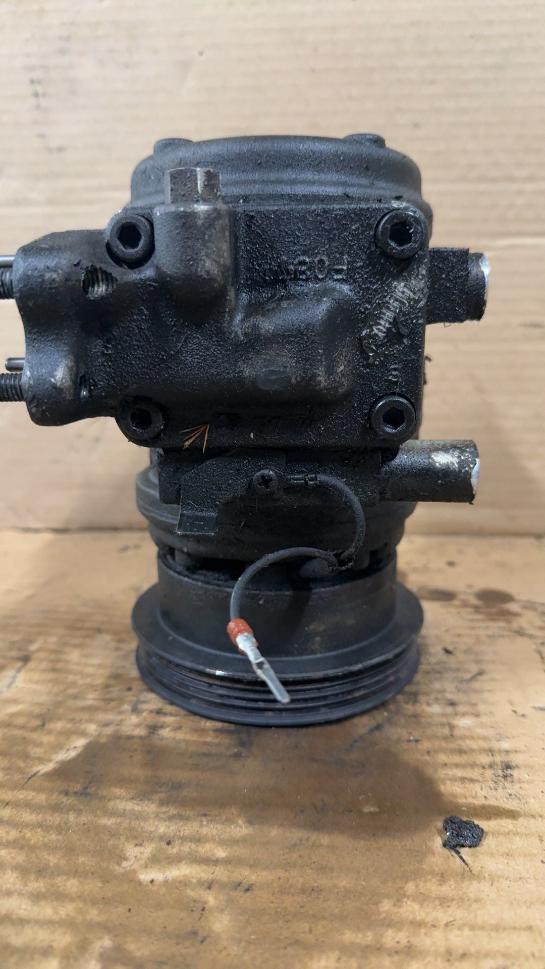 2005 thru 2009 Hyundai Tucson, KIA Sportage AC Air Conditioning Compressor 2.0L 4 Cylinder