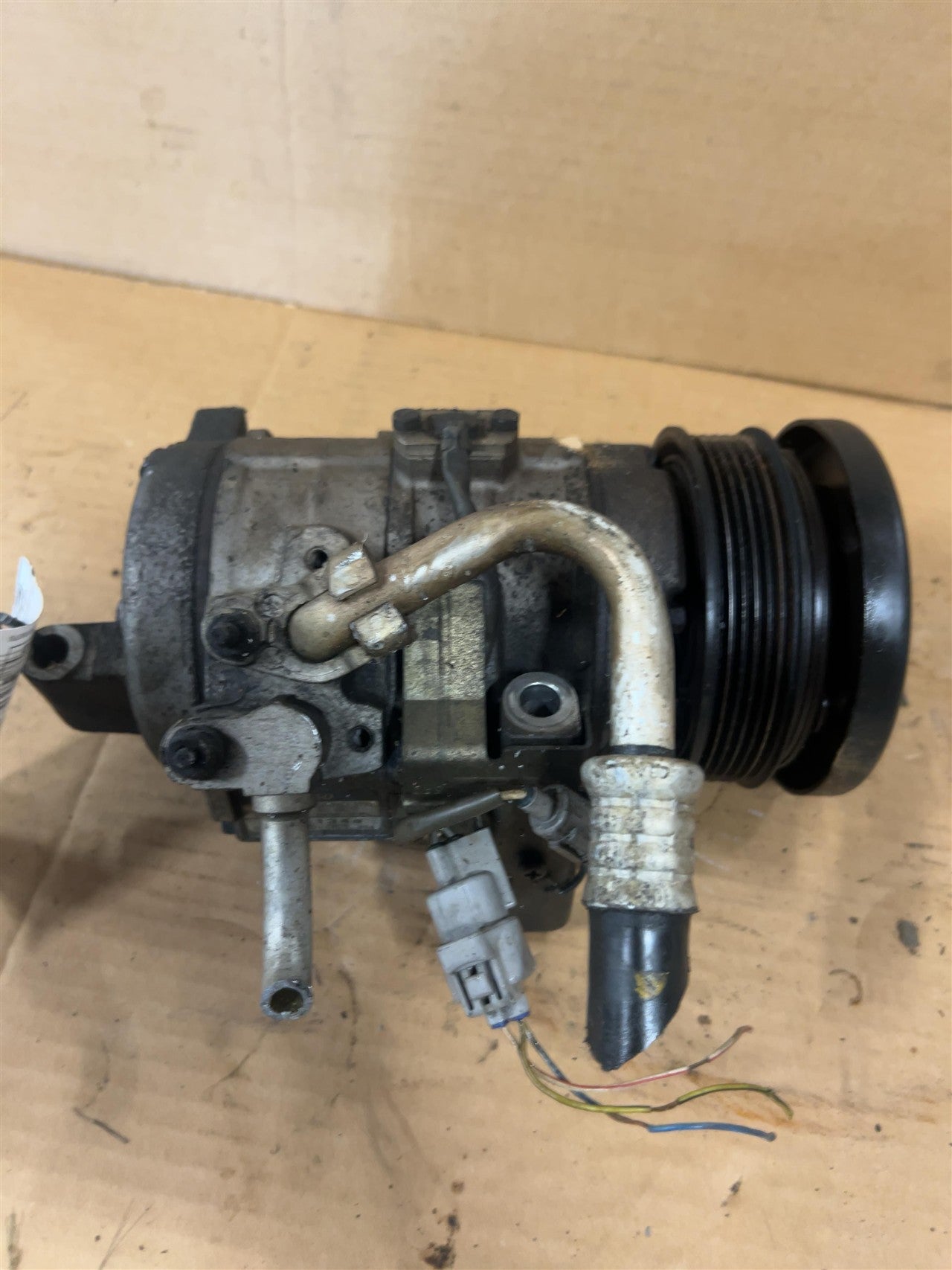 2001 thru 2007 Toyota Sequoia AC Air Conditioning Compressor