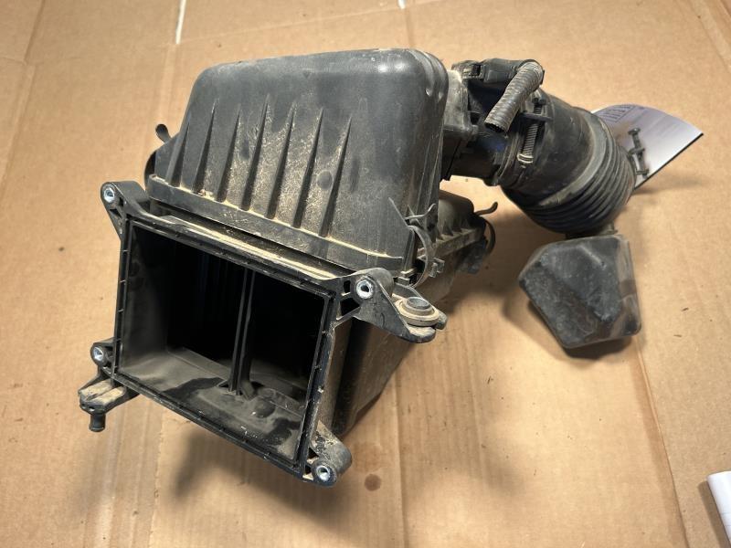 2007 thru 2012 Hyundai Elantra Air Cleaner Intake Filter Box