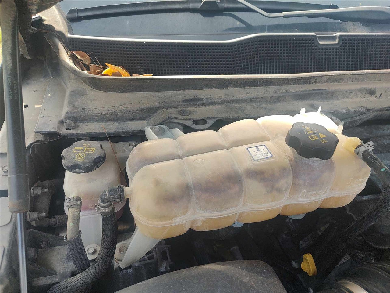 2019 thru 2025 Dodge 1500 Coolant Overflow Reservoir Tank 3.6L new style 6 lug wheel