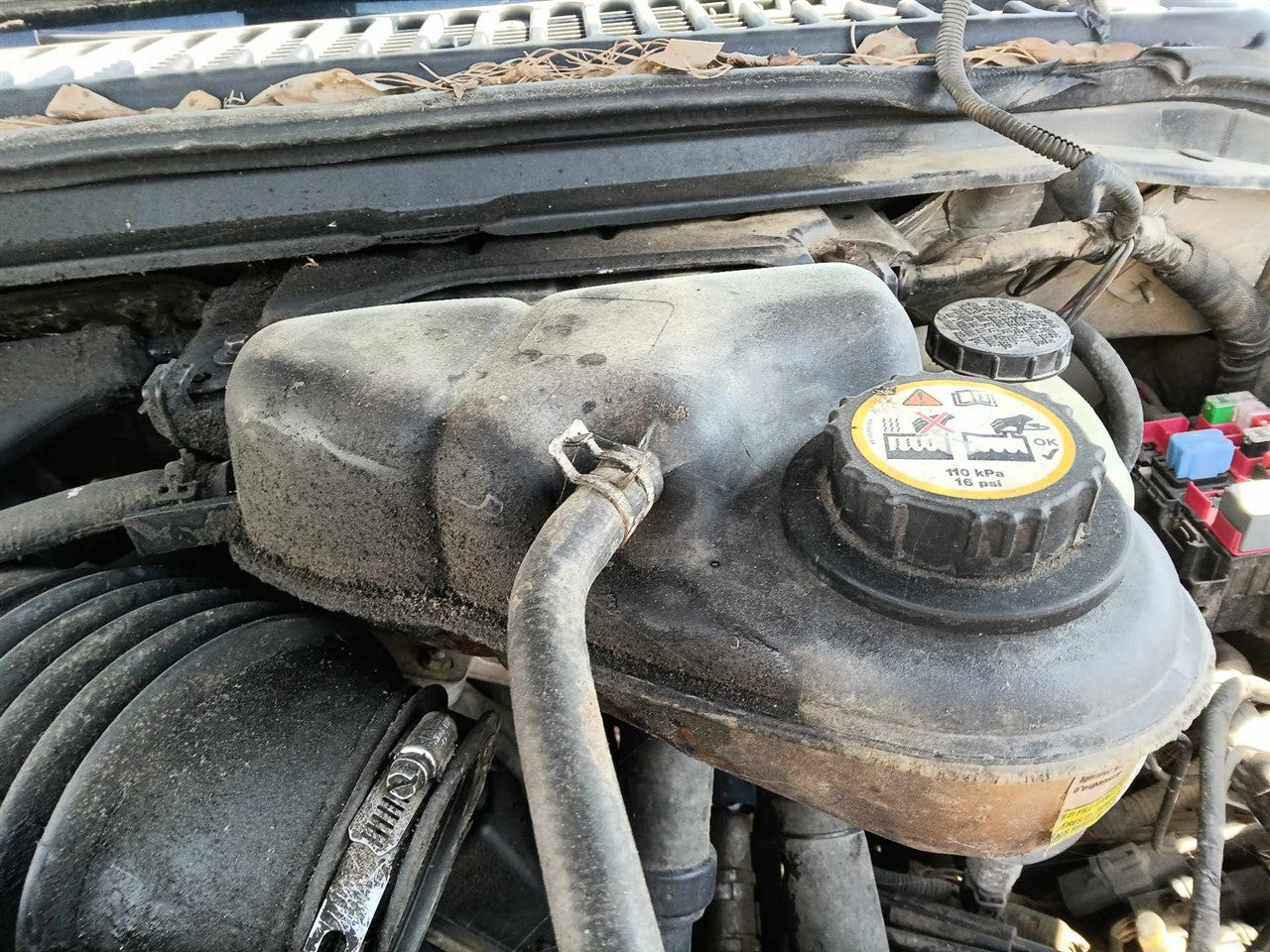 2003 thru 2007 Ford F250SD, Ford F350SD, Ford Excursion, Ford F450SD and 1 more Coolant Overflow Reservoir Tank