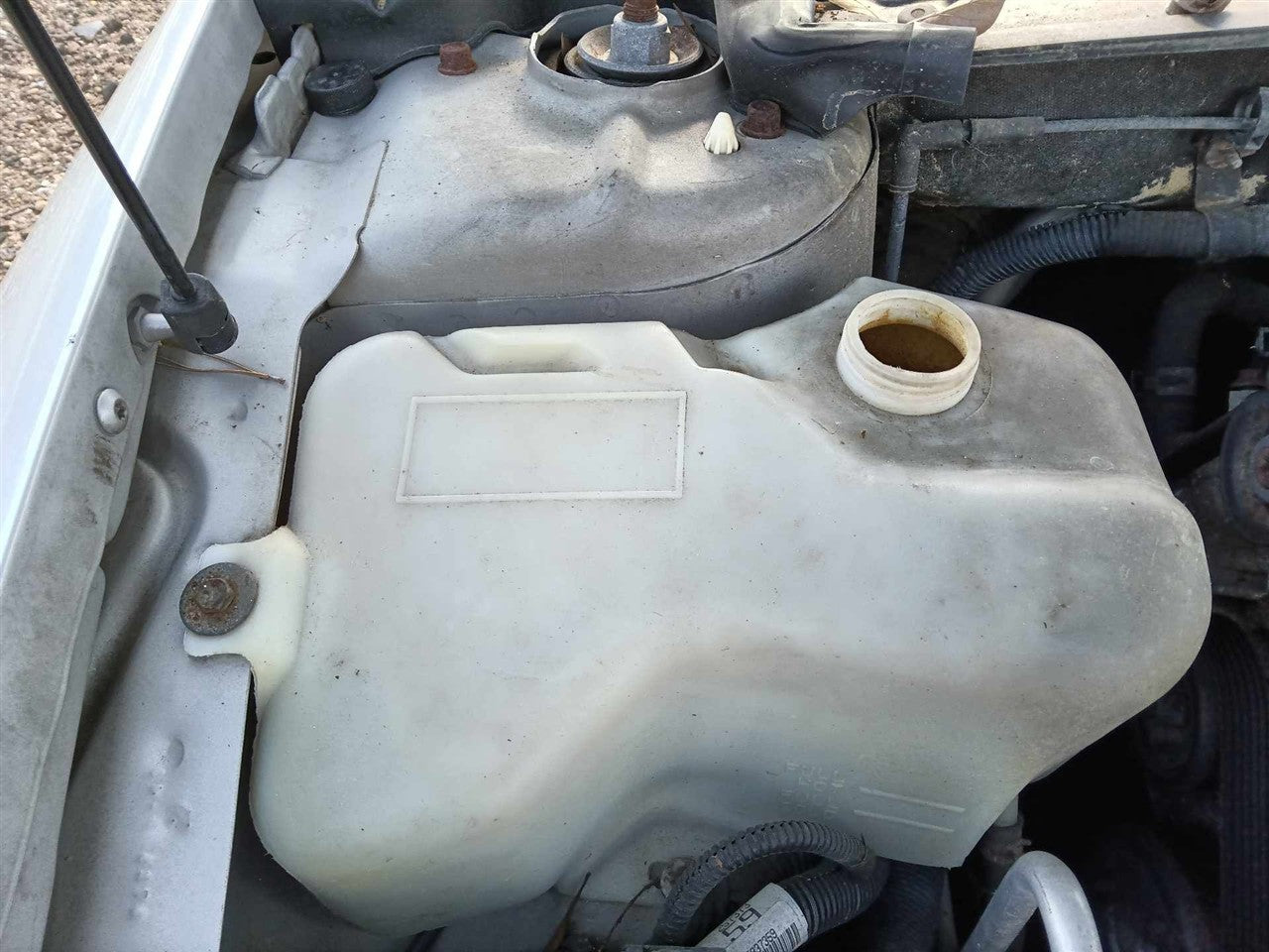 2000 thru 2005 Buick Lesabre, Pontiac Bonneville Coolant Overflow Reservoir Tank 3.8L
