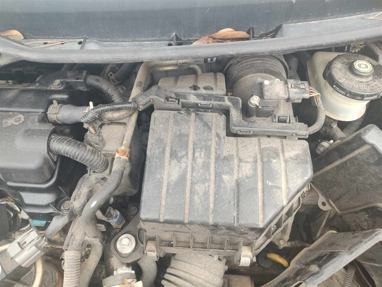 2006 thru 2011 Honda Civic Air Cleaner Intake Filter Box 1.8L