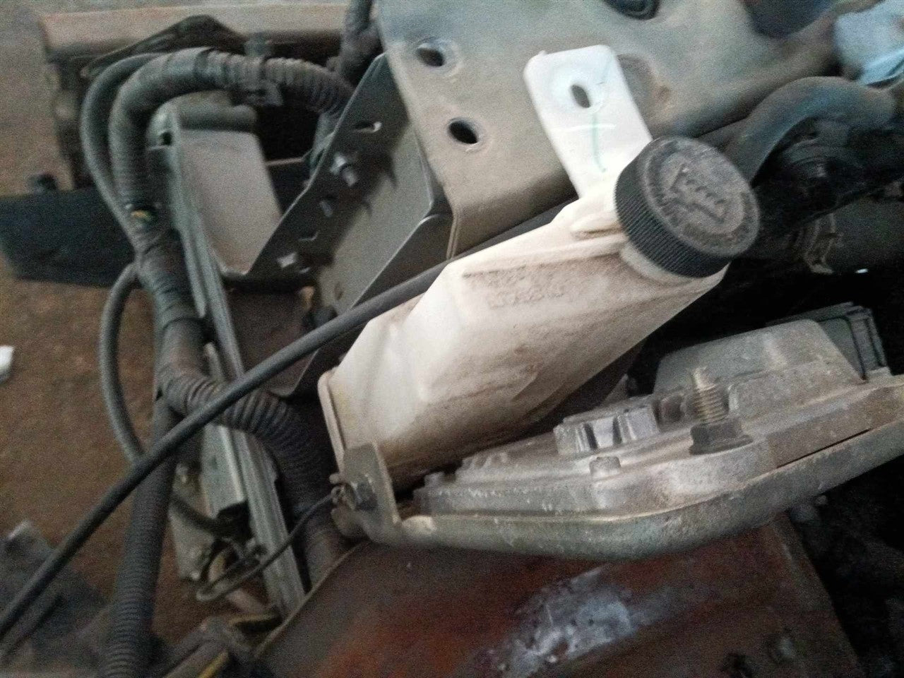 2012 Nissan Versa Coolant Overflow Reservoir Tank Sdn