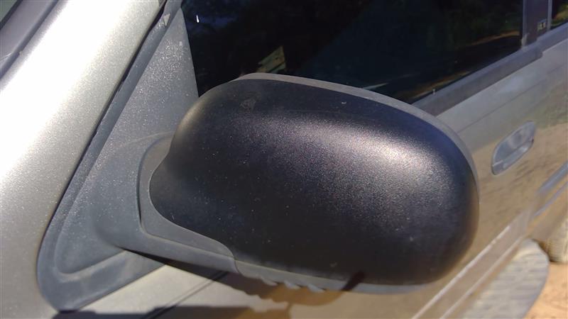 2002 thru 2009 Chevrolet Trailblazer, GMC Envoy, Isuzu Ascender, Chevrolet Trailblazer EXT and 3 more Left Driver Side View