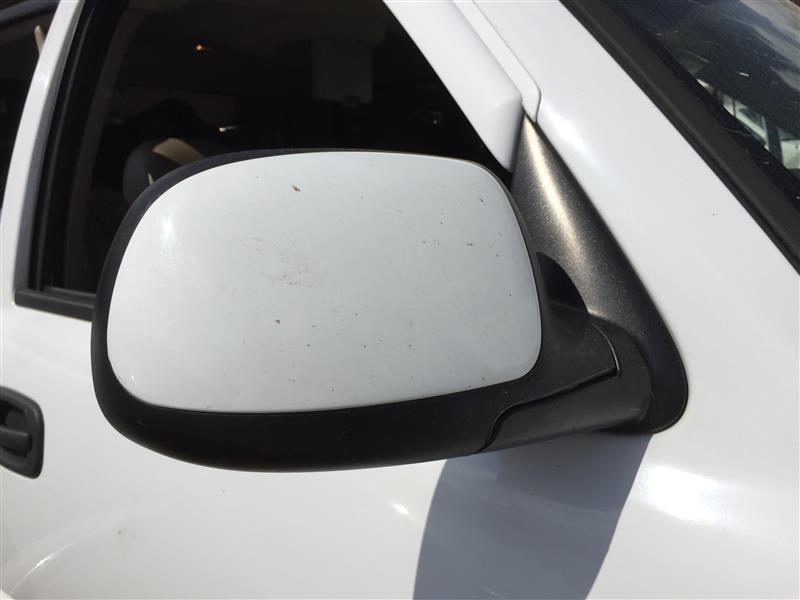 2004 2005 2006 2007 Chevrolet Silverado 1500, Chevrolet Silverado 2500, GMC Sierra 1500, GMC Sierra 2500 and 2 more Right
