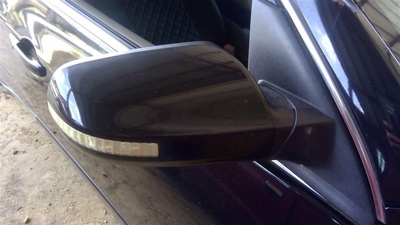 2007 thru 2012 Nissan Altima Right Passenger Side View Door Mirror Power Sdn heated with LED turn indicators R