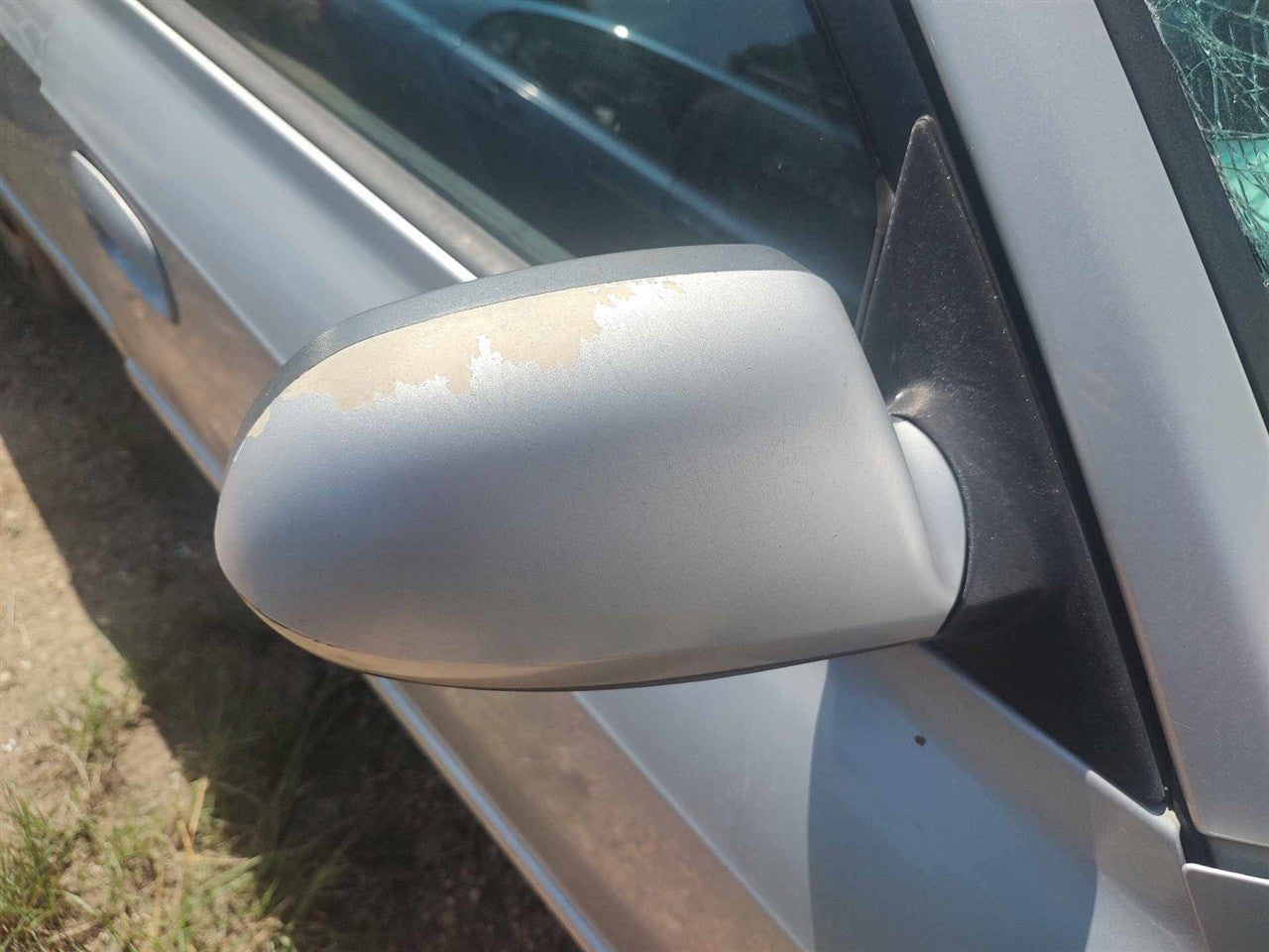 2001 thru 2006 Hyundai Elantra Right Passenger Side View Door Mirror Power heated R
