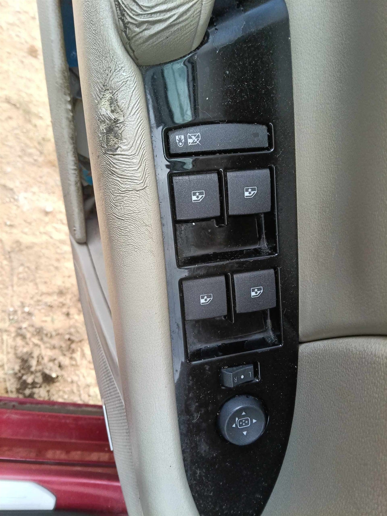 2013 2014 Cadillac XTS Driver Side Left Front Door Window Master Switch Driver s