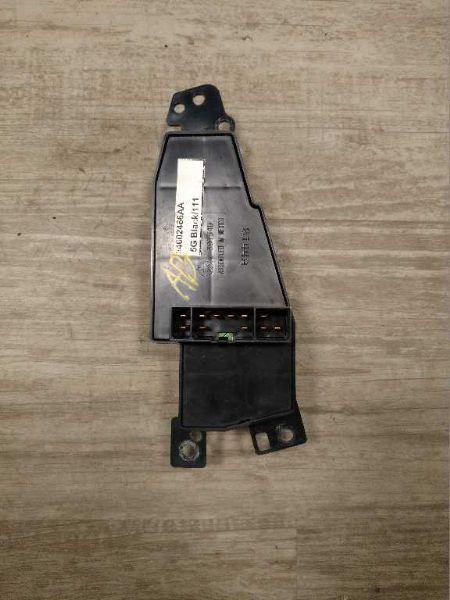 2001 thru 2006 Dodge Stratus, Chrysler 300M, Chrysler Concorde, Dodge Intrepid and 2 more Driver Side Left Front Door Window