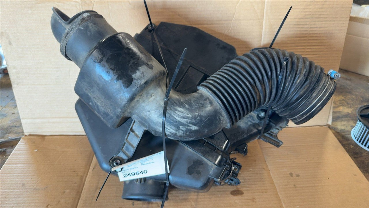 1995 thru 2004 Toyota Tacoma, Toyota 4 Runner Air Cleaner Intake Filter Box