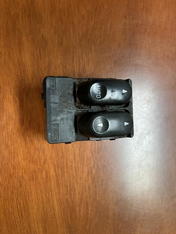 2002 2003 2004 Ford F150 Driver Side Left Front Door Window Master Switch Driver s