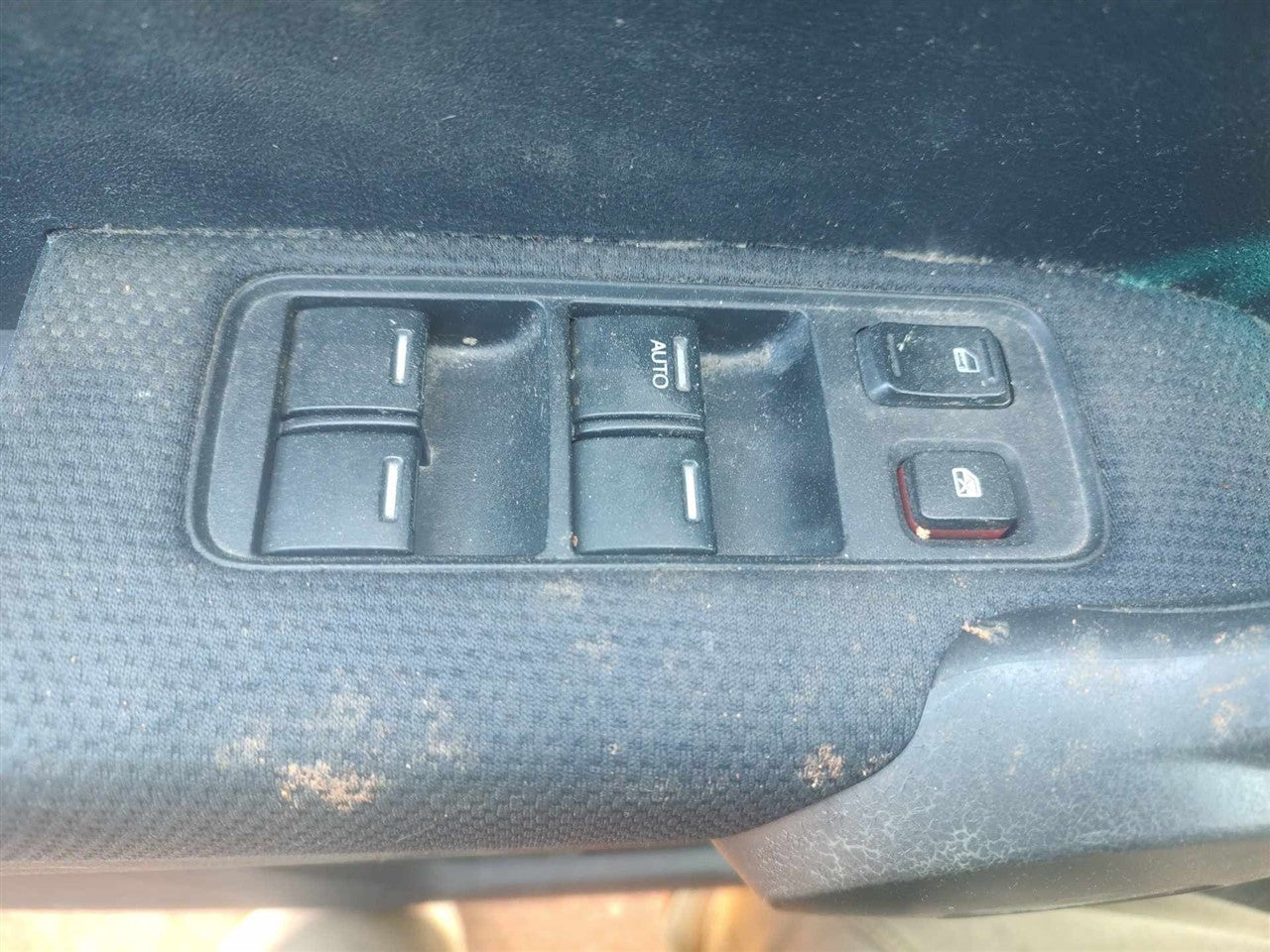 2007 2008 2009 Honda CR V Driver Side Left Front Door Window Master Switch Driver s