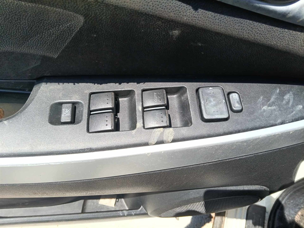 2007 thru 2011 Mazda CX7 Driver Side Left Front Door Window Master Switch Driver s mirror and