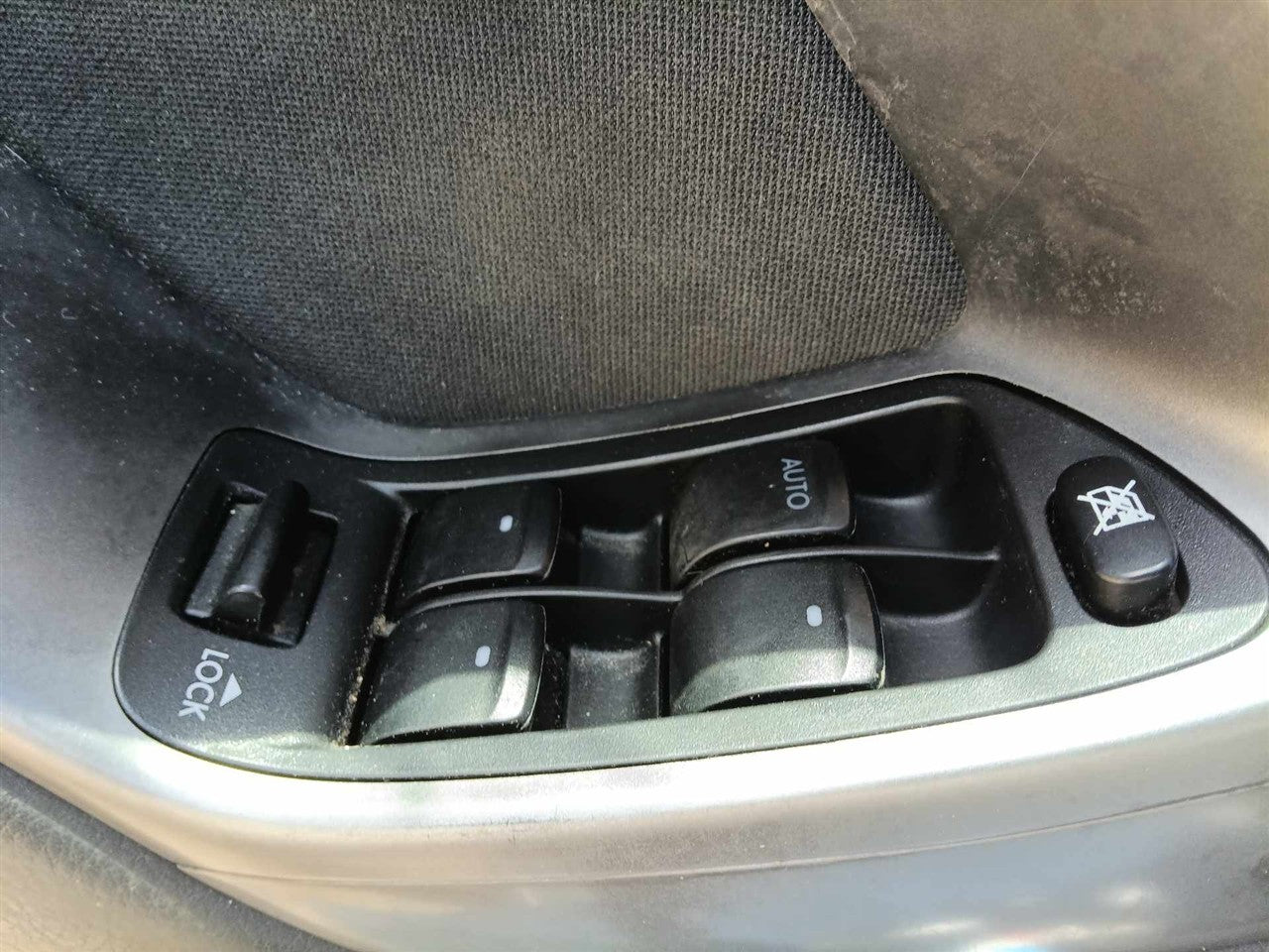 2005 thru 2009 Subaru Legacy, Subaru Baja Driver Side Left Front Door Window Master Switch Driver s lock and