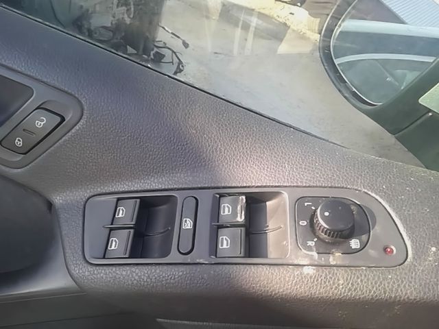 2005 thru 2022 Volkswagen Passat, Volkswagen Jetta, Volkswagen Jetta GLI, Volkswagen Tiguan and 4 more Driver Side Left