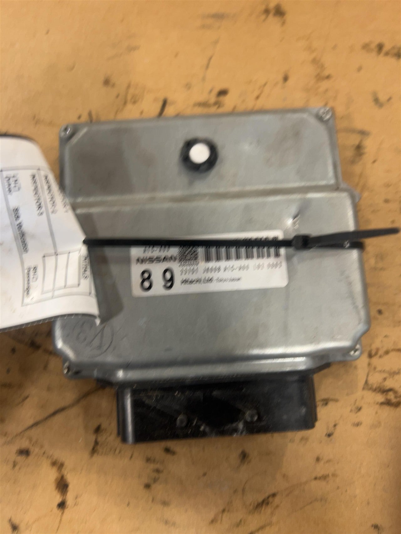 2009 Infiniti G37 Engine Control Module ECU ECM PCM Electronic RH kick panel Conv RWD AT