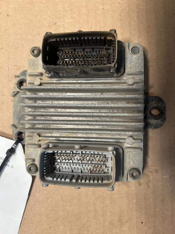 2005 Suzuki Forenza, Suzuki Reno Engine Control Module ECU ECM PCM 2.0L Electronic AT ID 3392085Z50