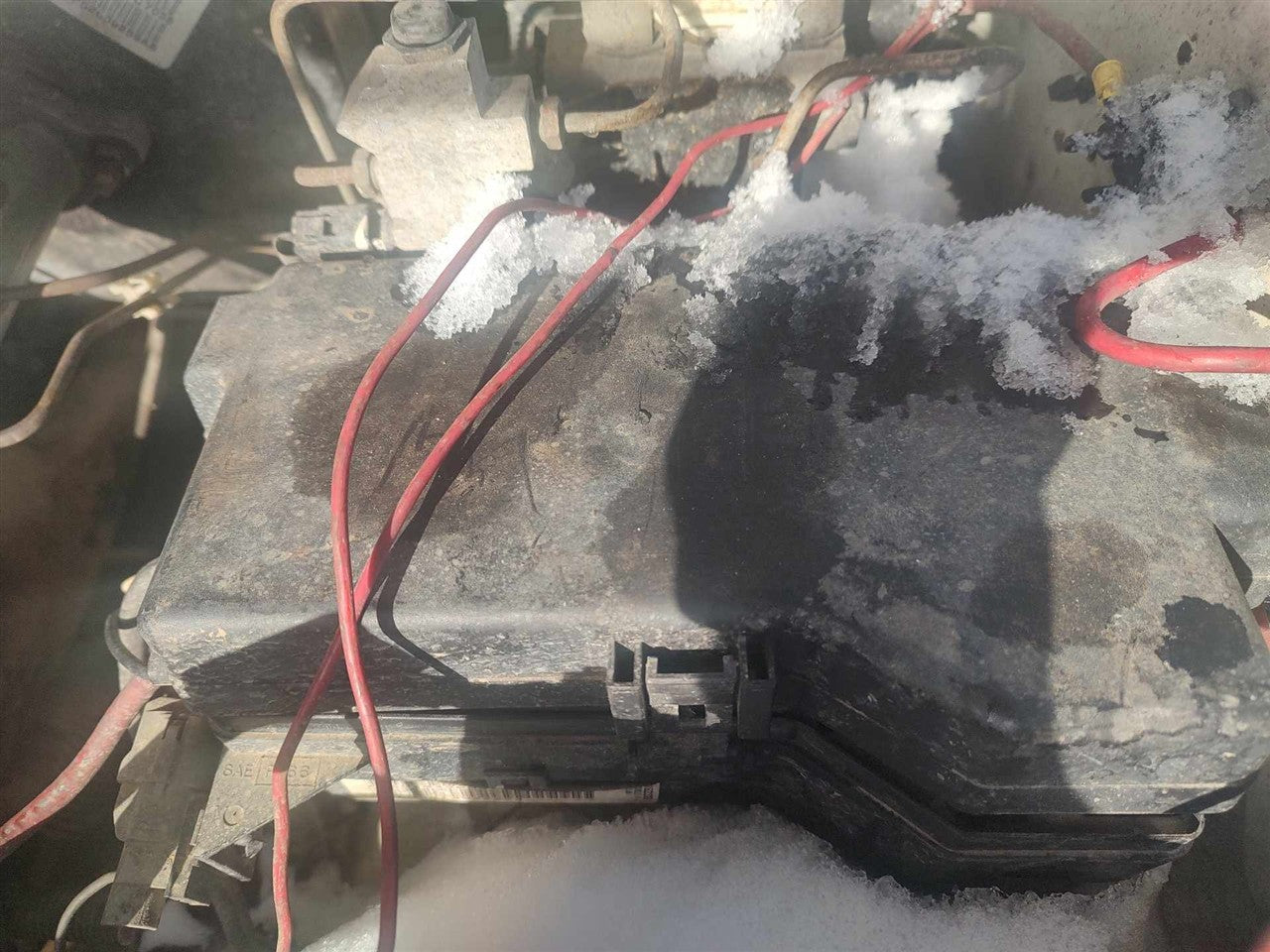 2000 2001 2002 Dodge 2500, Dodge 3500 Engine Bay Fuse Box Relay Panel 5.9L