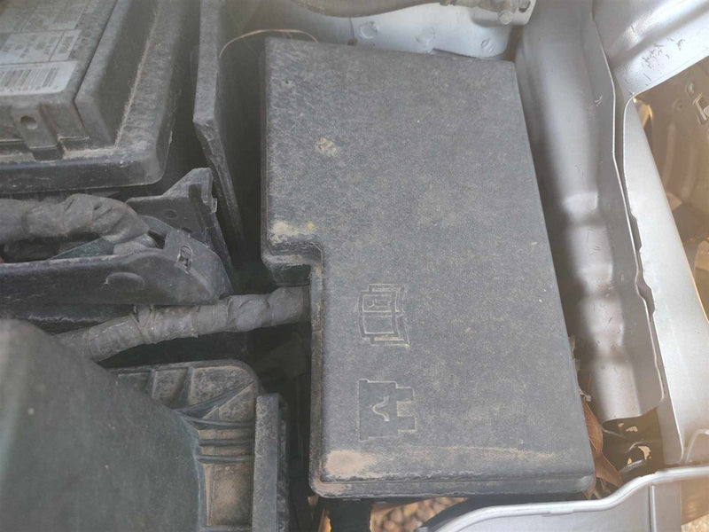 2013 2014 2015 2016 Ford Escape Engine Bay Fuse Box Relay Panel 2.5L