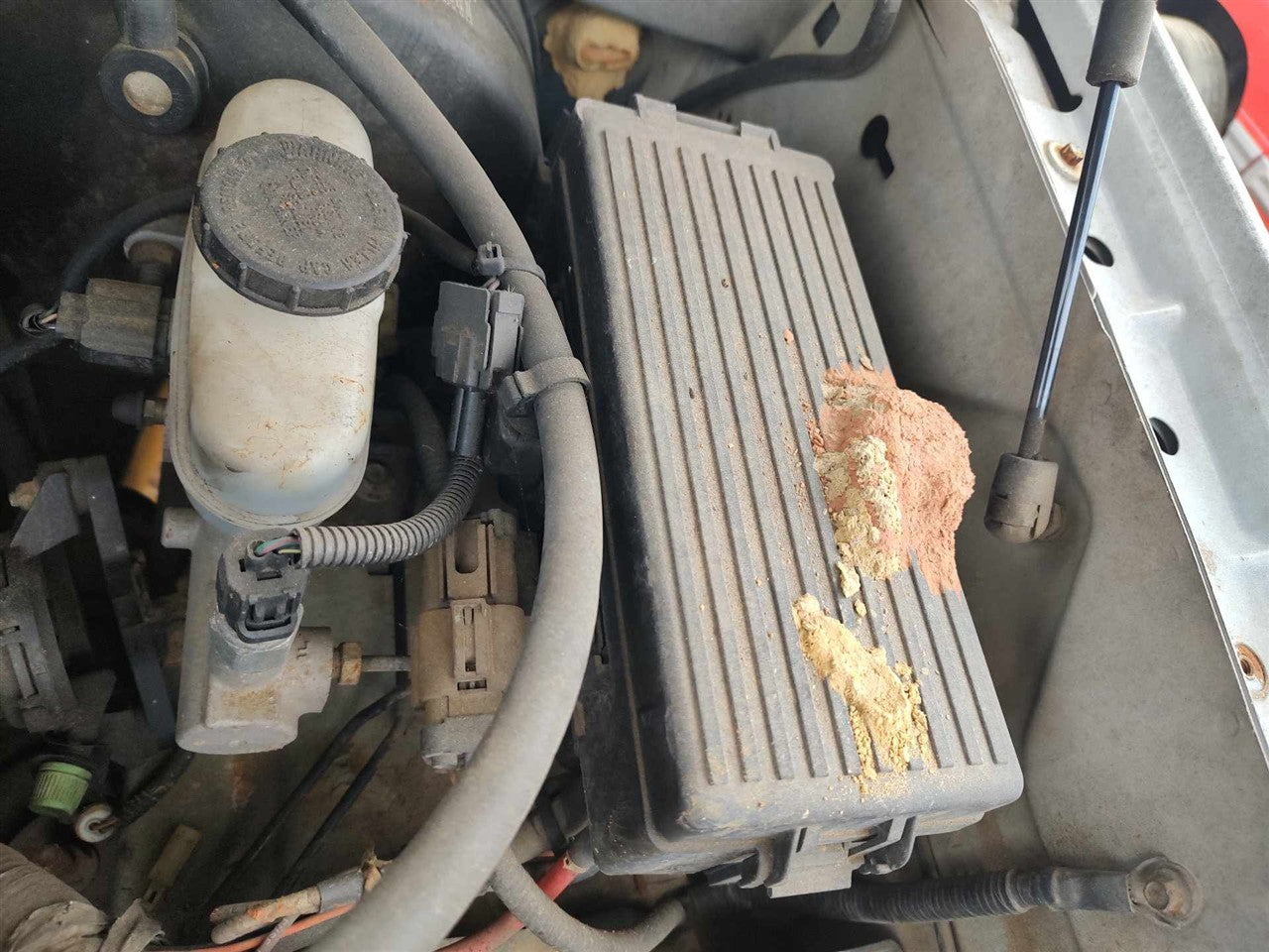 2002 thru 2010 Ford Explorer, Mercury Mountaineer Engine Bay Fuse Box Relay Panel 4.0L