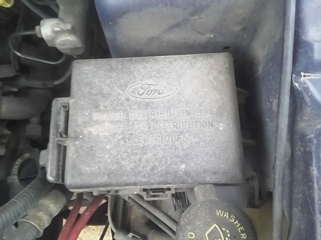 2003 2004 Ford Mustang Engine Bay Fuse Box Relay Panel 3.8L with ABS