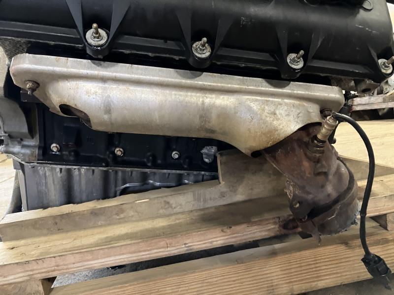 2005 2006 2007 2008 Chrysler 300, Dodge Magnum, Dodge Charger Driver Side Left Exhaust Manifold 5.7L L