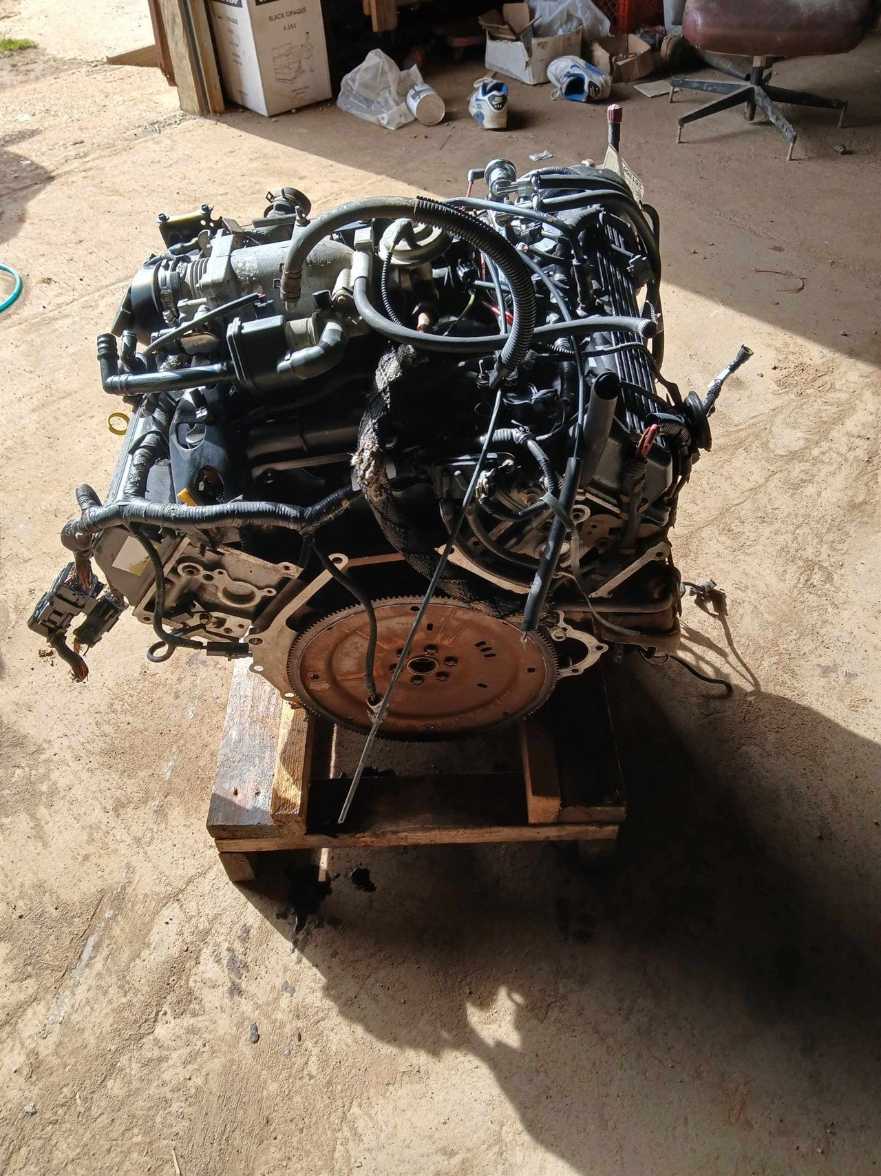 1994 thru 2001 Ford Crown Victoria, Lincoln and Town CAR, Mercury Grand Marquis, Ford F150 and 6 more Engine Motor Assembly