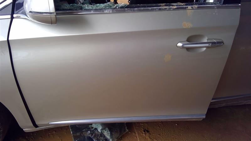 2013 2014 2015 Cadillac XTS Driver Side Left Door Assembly FR L