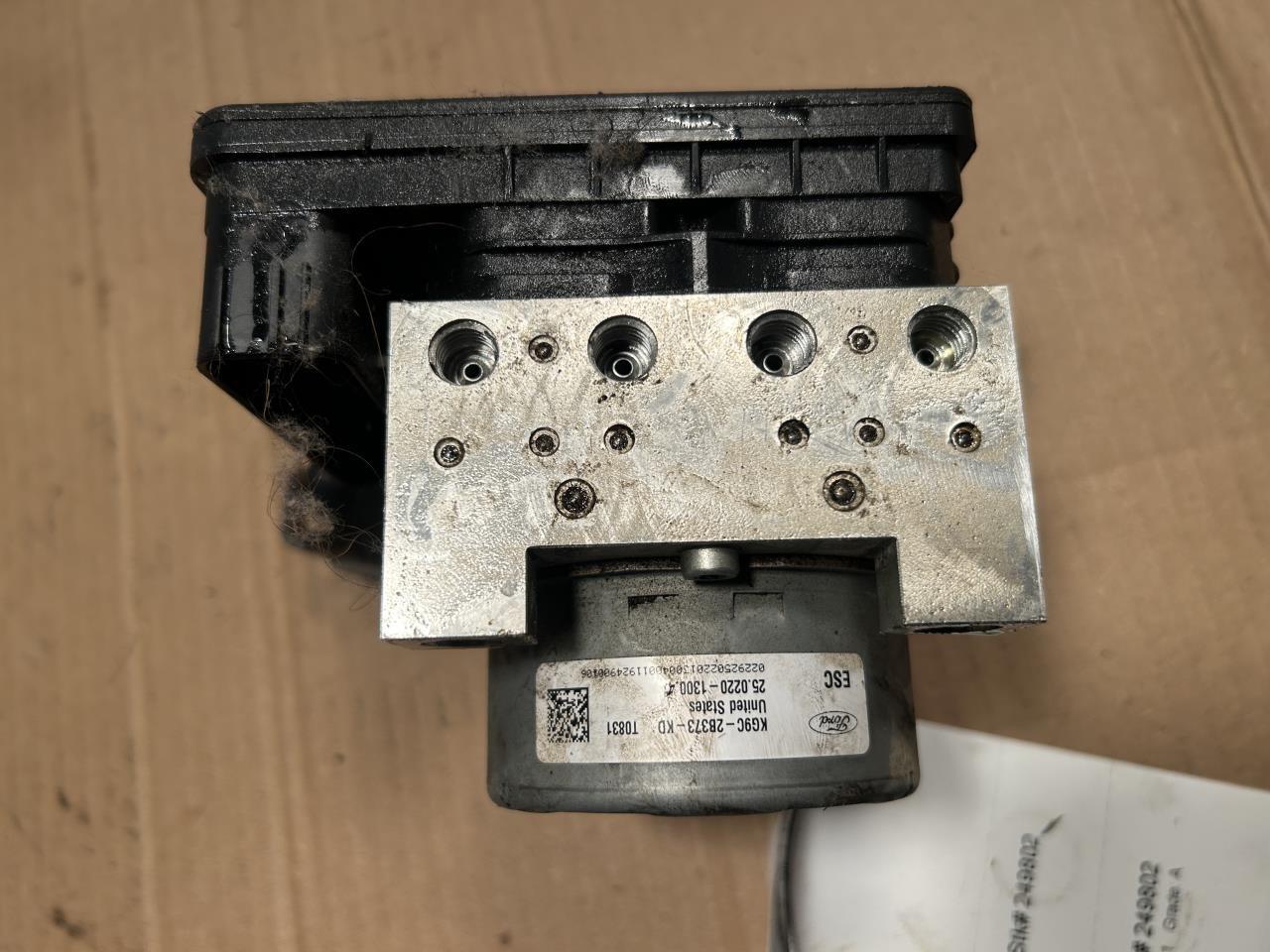 2019 2020 Ford Fusion, Lincoln MKZ ABS Anti Lock Brake Pump Control Module assembly