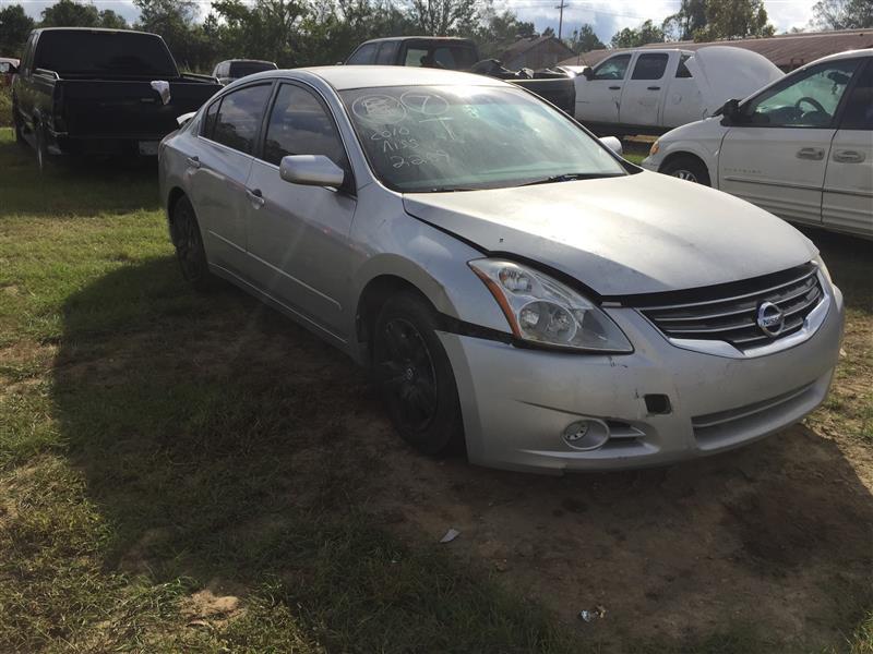 Donor vehicle 2010 Nissan Altima (Stock #218198)
