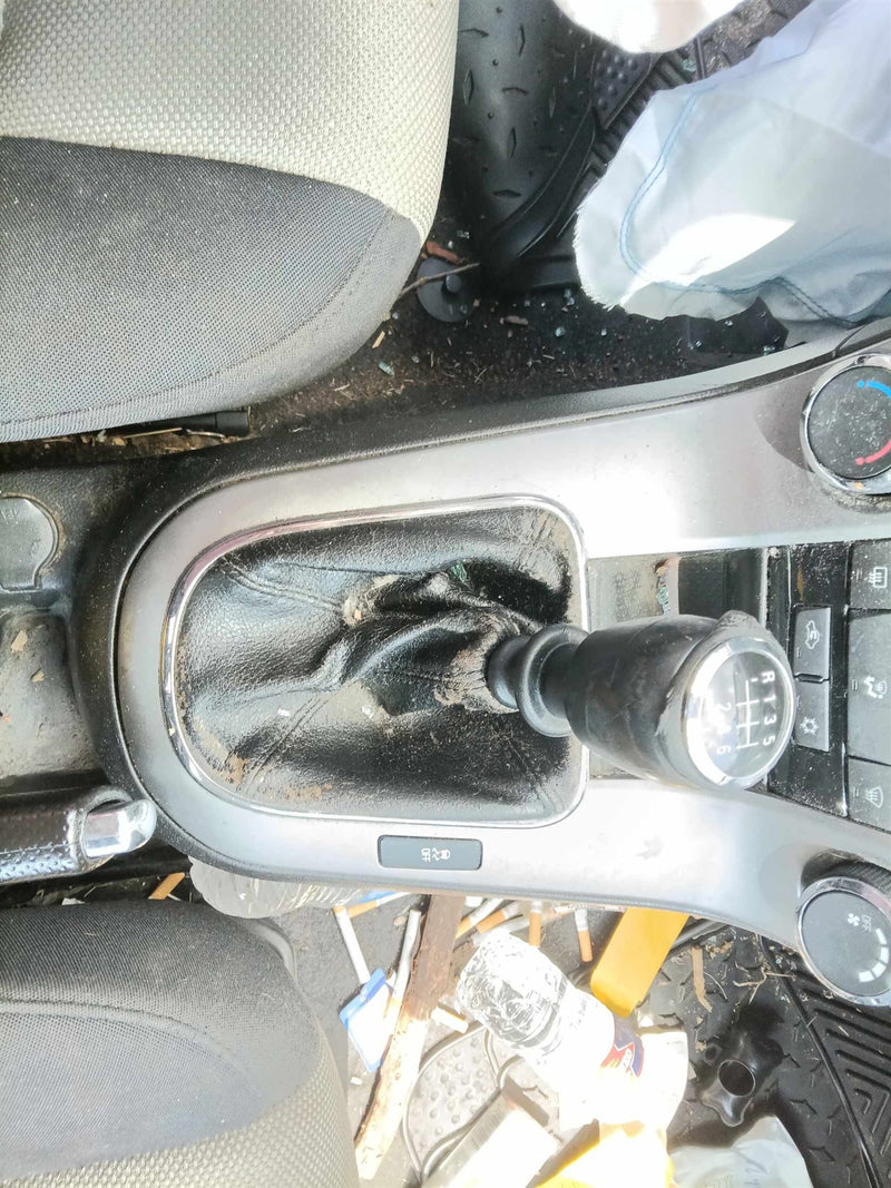 2012 Chevrolet Cruze Transmission Gear Shifter Assembly