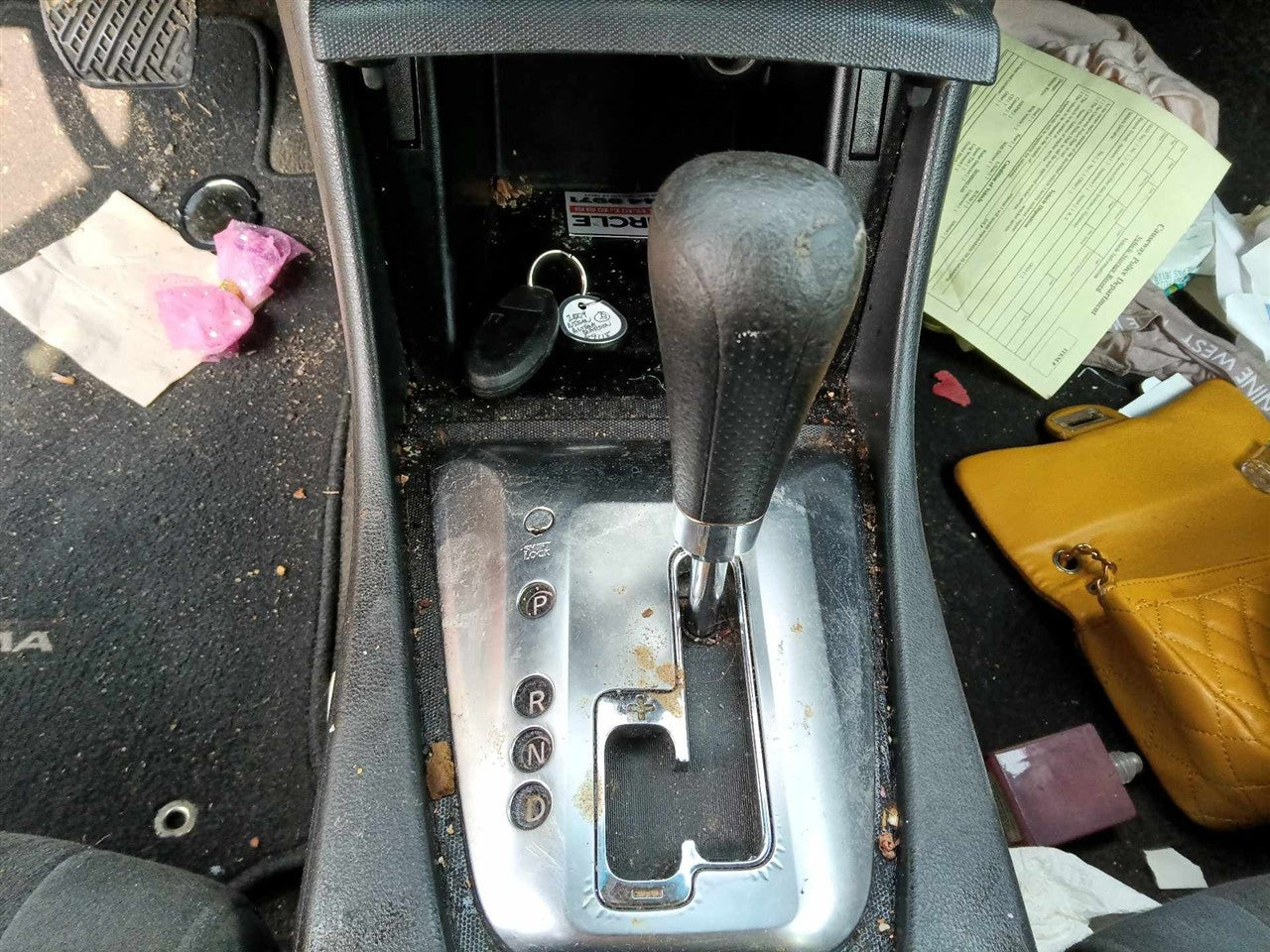 2010 Nissan Altima Transmission Gear Shifter Assembly