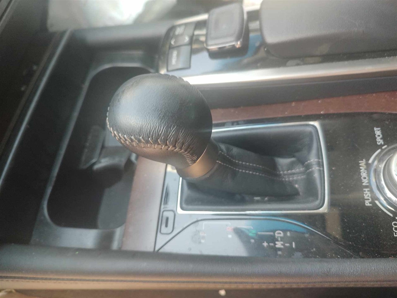 2015 Lexus GS350 Transmission Gear Shifter Assembly