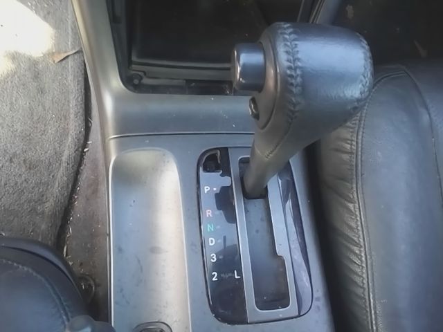 2005 Toyota Camry Transmission Gear Shifter Assembly