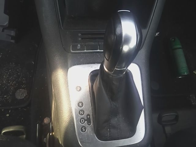 2013 Volkswagen Tiguan Transmission Gear Shifter Assembly