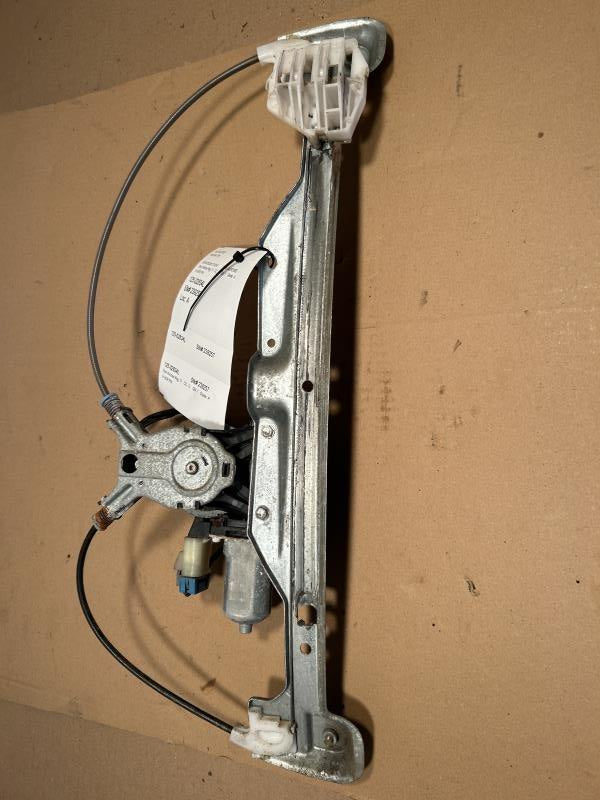2005 thru 2009 Buick Allure, Buick Lacrosse Driver Side Left Door Window Reg FR L