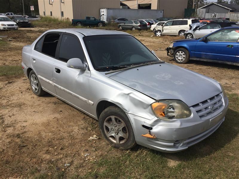 Donor vehicle 2004 Hyundai Accent (Stock #218269)