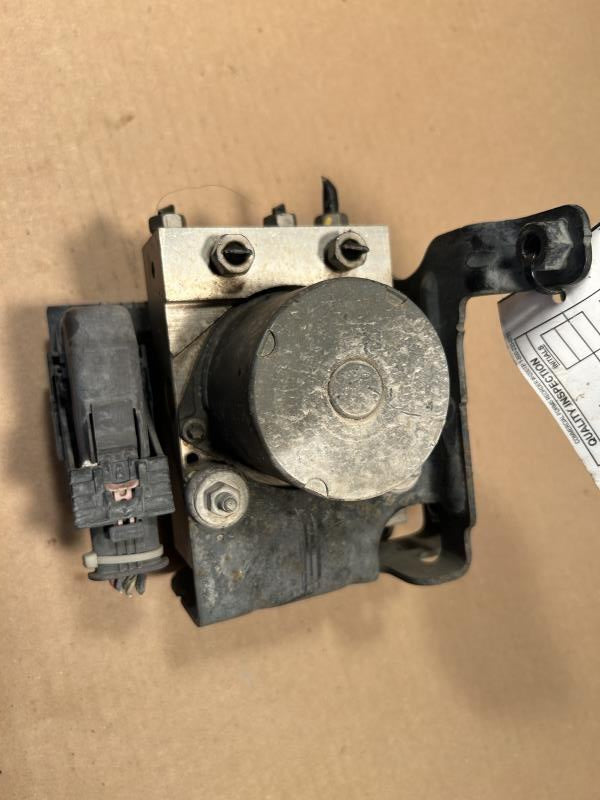 2008 2009 Chevrolet Silverado 1500, GMC Sierra 1500 ABS Anti Lock Brake Pump Control Module Assembly 4 wheel