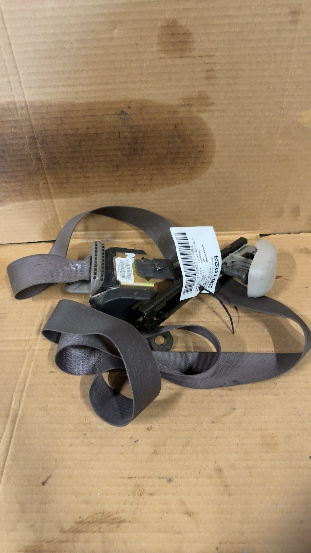 2000 thru 2004 Jeep Grand Cherokee Seat Belt Front bucket driver retractor