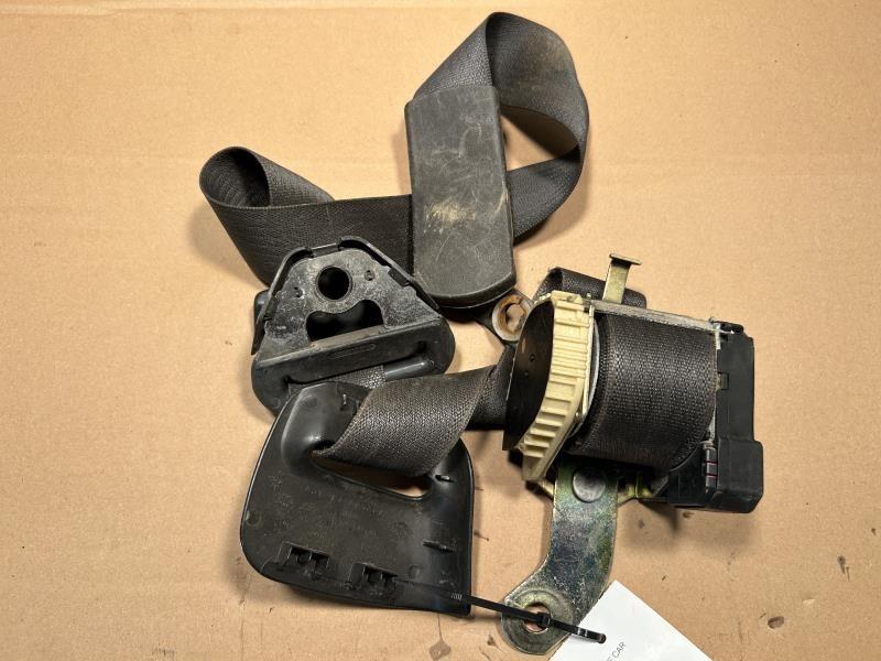 2000 thru 2005 Chevrolet Monte Carlo Seat Belt Front bucket driver retractor