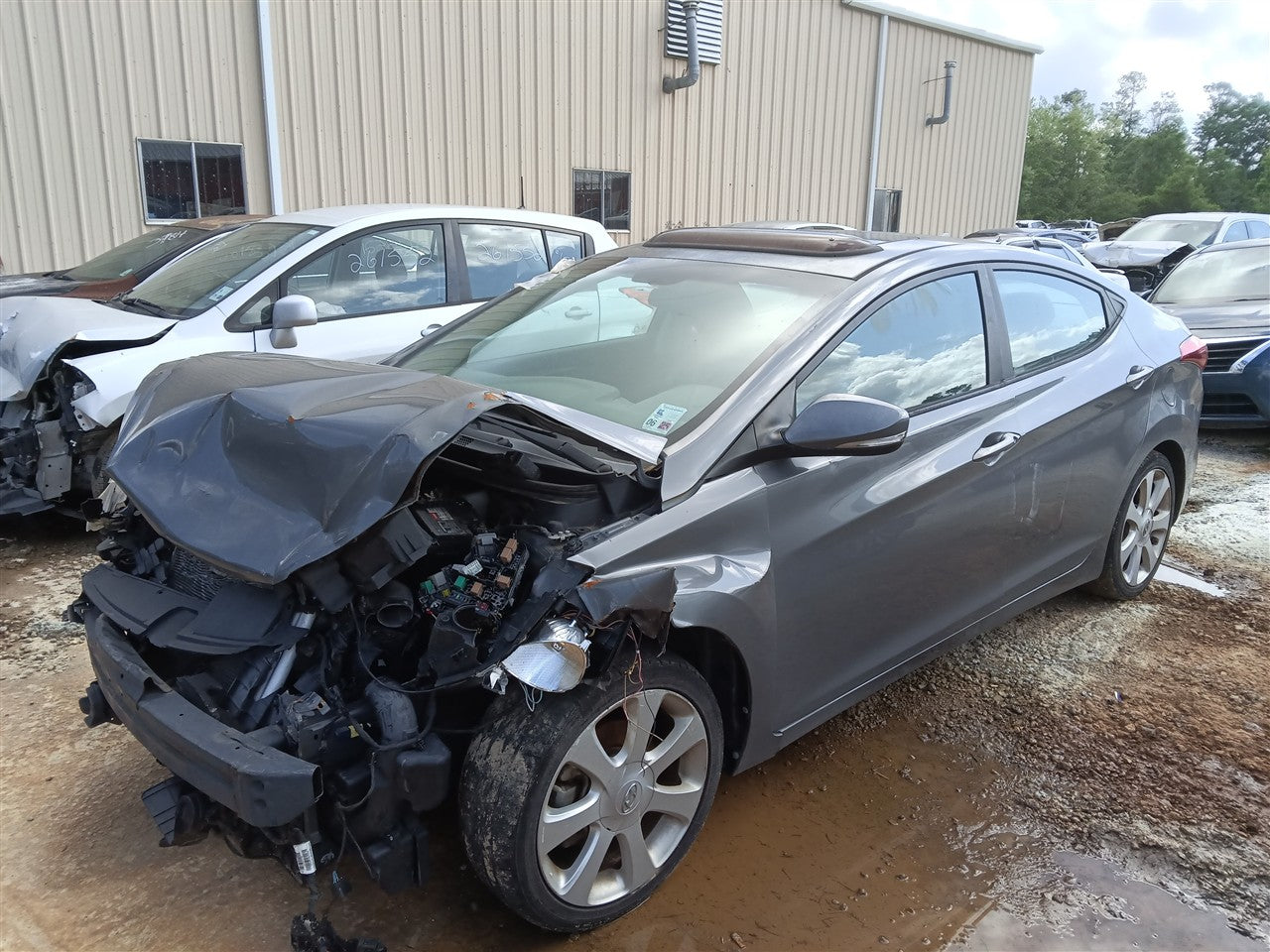 Donor vehicle 2013 Hyundai Elantra (Stock #261496)
