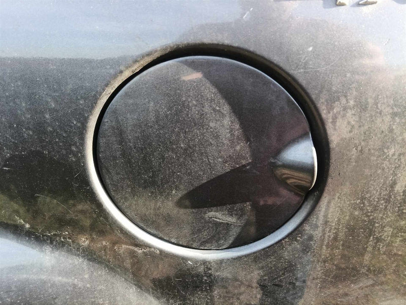 2000 Jeep Grand Cherokee Fuel Filler Gas Door Lid