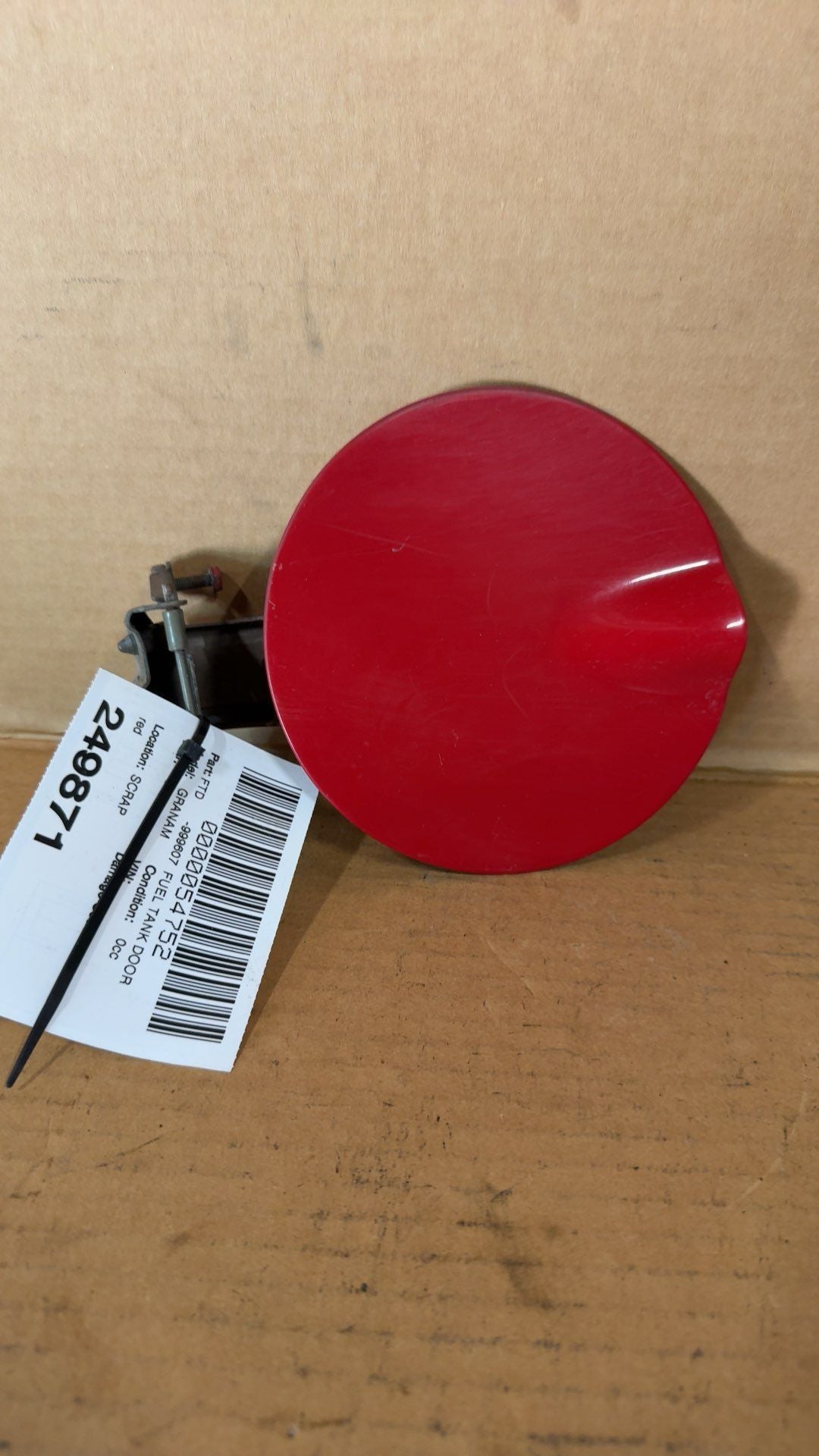 2004 Pontiac Grand AM Fuel Filler Gas Door Lid