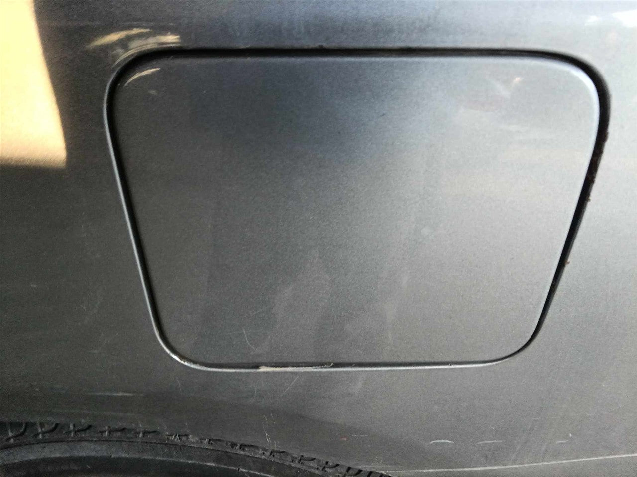 2012 Nissan Versa Fuel Filler Gas Door Lid