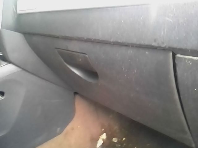 2017 Jeep Compass Glove Box Compartment